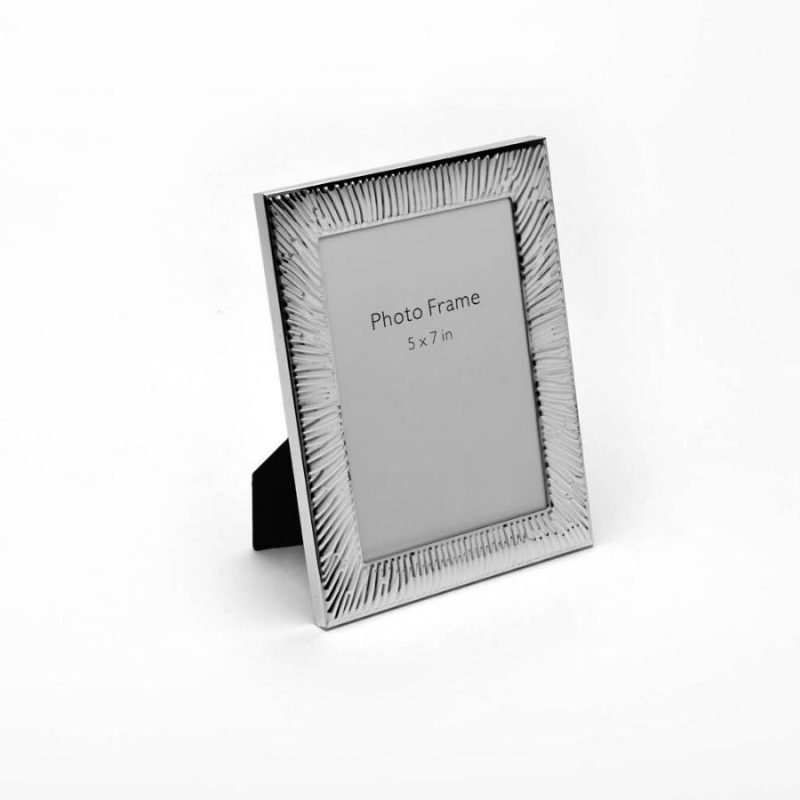 Knitted Design Silver Photo Frame