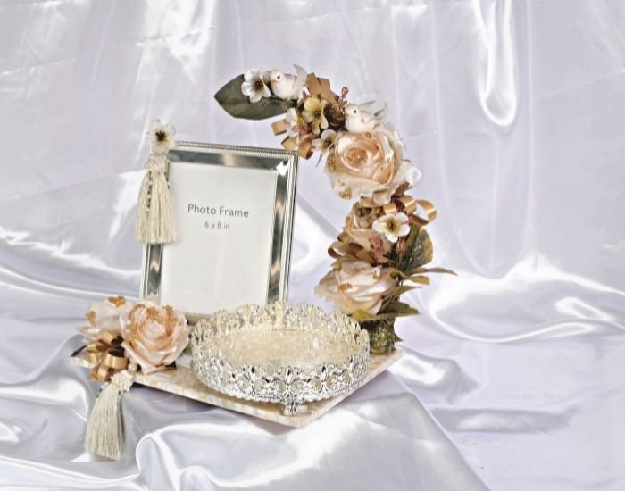 a gift hamper with photoframe and special gift