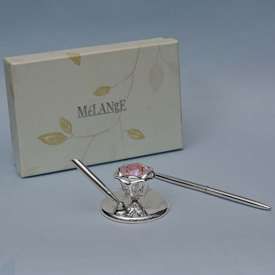 Rose pen stand